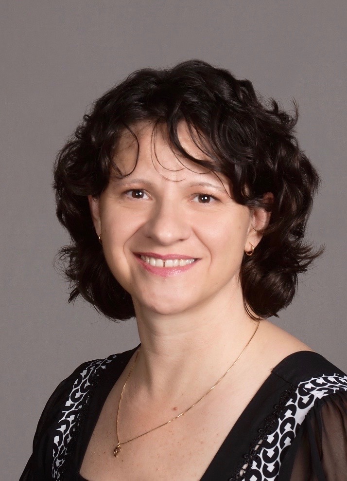 Zsuzsi Borcsok, assisted living memory care director